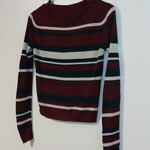 Size small H&M Dividend long sleeve shirt